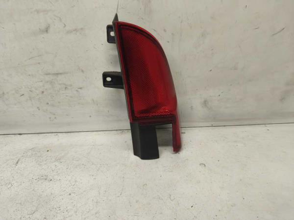 FEU ARRIERE/CATADIOPTRE DROIT MERCEDES VITO 2003-2014 / VIANO -7/2010 - Vue 1
